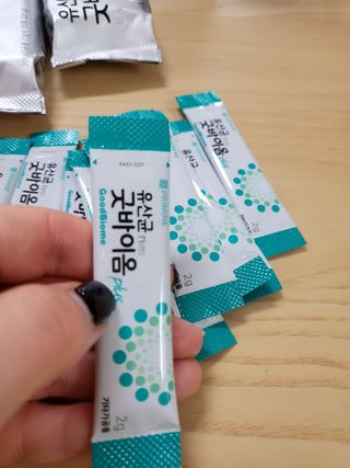 프리마인 유산균 국가지정연구소 선정, 살아있는 생유산균 200억 마리의 힘. 유산균n굿바이옴플러스 — 5점을 준 리뷰어가 2021년 12월 올린 사용 사진