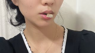 작심연구소 구취제거+충치예방+치아화이트닝 마법의 캔디 덴티팝3종(맛 랜덤 발송) — 5점을 준 리뷰어가 2022년 6월 올린 사용 사진