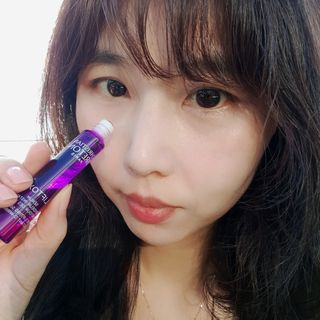 크리스티앙 브르통 리프톡스 아이세럼 펩타이드 롤온 스틱 — 5점을 준 리뷰어가 2022년 9월 올린 사용 사진