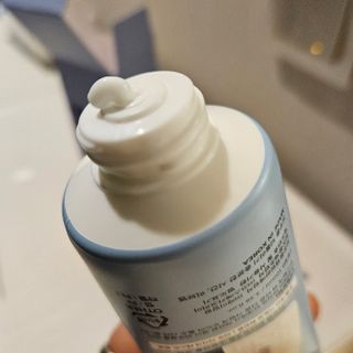 나우_ [리브엠]피부 속부터 겹겹이, 촘촘하게! 워터핏8중 수분착붙 크림 — 5점을 준 리뷰어가 2025년 1월 올린 사용 사진