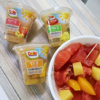 돌 MF[Dole] 파인애플컵/망고컵/복숭아컵 198g 6입X1박스 (맛 1가지 랜덤 발송) — 5점을 준 리뷰어가 2023년 6월 올린 사용 사진