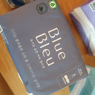 블루블루 유기농 순면 커버 생리대 — 5점을 준 리뷰어가 2021년 1월 올린 사용 사진