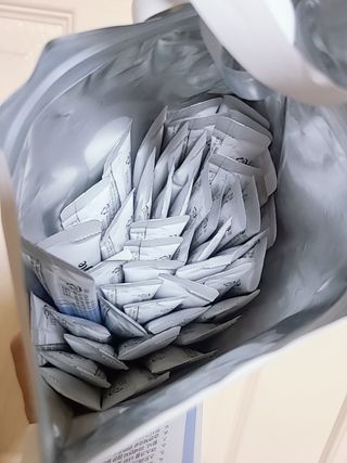 실크가글 실크단백질 함유 구강청결제 11ml 50포 — 5점을 준 리뷰어가 2021년 8월 올린 사용 사진