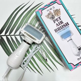 아베크 펫 강아지 고양이 애견 에어 브러쉬 드라이기 올인원 — 3.5점을 준 리뷰어가 2021년 7월 올린 사용 사진