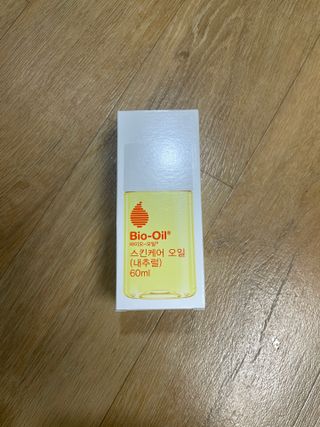 바이오오일 [바이오-오일] 스킨케어 오일 내추럴 60ml — 5점을 준 리뷰어가 2021년 5월 올린 사용 사진
