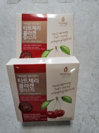 자연에온 가득담은 몽모랑시 타트체리 콜라겐 젤리스틱 — 5점을 준 리뷰어가 2021년 1월 올린 사용 사진