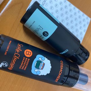 코스모먼트 부스티모 부스팅샴푸60ml + 비듬세정 진정샴푸50ml — 4점을 준 리뷰어가 2021년 11월 올린 사용 사진