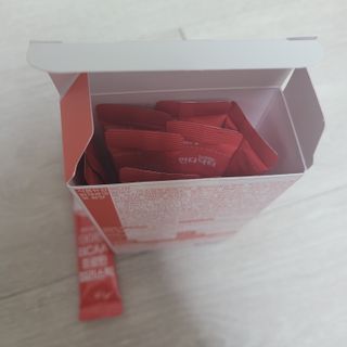 [인디닥터] 타이탄 BCAA 프로틴 젤리스틱 — 5점을 준 리뷰어가 2022년 4월 올린 사용 사진
