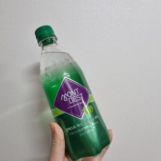 몽베스트 Montbest with Sparkling water Lime20병 — 5점을 준 리뷰어가 2023년 2월 올린 사용 사진