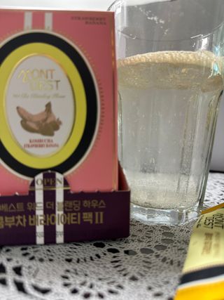 [몽베스트] 위드 더 블랜딩 하우스 콤부차 _ 버라이어티팩II — 5점을 준 리뷰어가 2024년 4월 올린 사용 사진