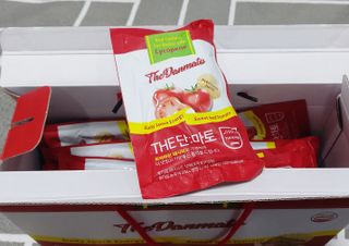 제이제이바이오 더단마토 프리미엄주스 100ml 30팩입 - 무설탕 스테비아 토마토즙 — 5점을 준 리뷰어가 2021년 11월 올린 사용 사진