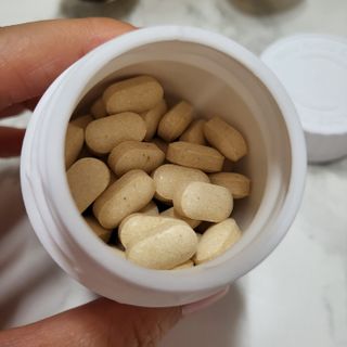 프리마인 평생 써야하는 관절의 건강을 위한 완벽설계 솔루션 관절n마디케어 플러스 120정 — 5점을 준 리뷰어가 2021년 10월 올린 사용 사진