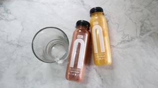 BLENDY'S 핑크 스무디+블론디 스무디 — 5점을 준 리뷰어가 2021년 12월 올린 사용 사진
