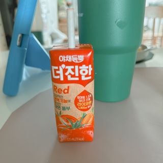 [롯데칠성] 야채듬뿍 더'진한 [롯데칠성] 야채는 이제 COLORFULL! 야채듬뿍  더 진한 레드 4개 +퍼플 4개 (총 8개) — 5점을 준 리뷰어가 2023년 6월 올린 사용 사진