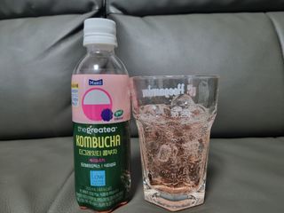 더그레잇티 콤부차 [매일유업] 더그레잇티 44kcal 콤부차 300ml *12개입 (오리지널 6개+베리리치 6개) — 4점을 준 리뷰어가 2023년 7월 올린 사용 사진