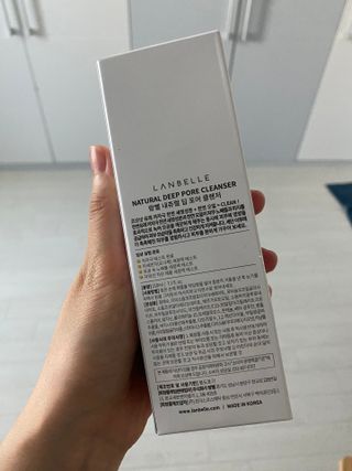 랑벨 내츄럴 딥 포어 클렌저 210ml (저자극 약산성 천연 클렌징 젤) — 5점을 준 리뷰어가 2022년 10월 올린 사용 사진