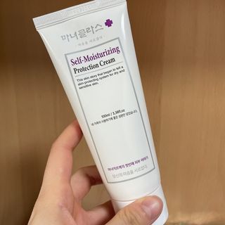 셀프 모이스처라이징 프로텍션 크림 셀프 모이스처라이징 프로텍션크림 — 4점을 준 리뷰어가 2022년 4월 올린 사용 사진