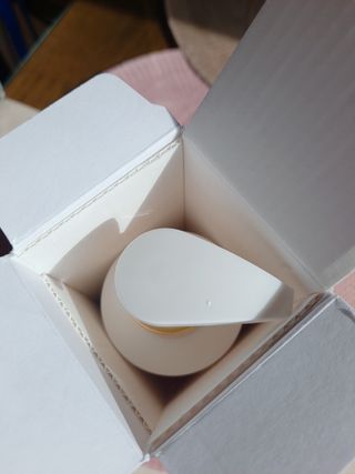 [엠메이데이] 샤워인샤워 화이트 바디 톤업크림 300g — 5점을 준 리뷰어가 2021년 12월 올린 사용 사진