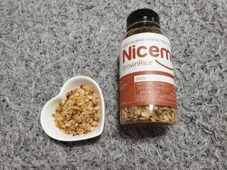 더밥  고추마녀 라볶이 +  나이스미 무설탕 현미후레이크 — 5점을 준 리뷰어가 2021년 10월 올린 사용 사진