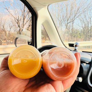 BLENDY'S 핑크 스무디+블론디 스무디 — 5점을 준 리뷰어가 2021년 12월 올린 사용 사진