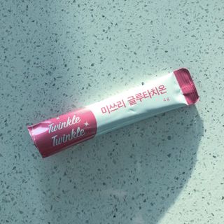 메디포스트 모비타 미쓰리 글루타치온 30포 — 5점을 준 리뷰어가 2022년 12월 올린 사용 사진