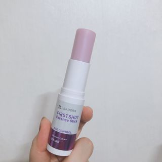 리더스코스메틱 리더스 퍼스트 샷 에센스 스틱 2종 — 4.5점을 준 리뷰어가 2022년 3월 올린 사용 사진