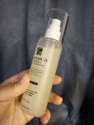 오투에니원 화이트스완 센텔라 루미너스 미스트 세럼 100ml — 5점을 준 리뷰어가 2023년 1월 올린 사용 사진