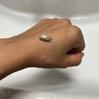 스킨1004 [SKIN1004] 마다가스카르 센텔라 앰플 폼 125ml — 5점을 준 리뷰어가 2024년 8월 올린 사용 사진