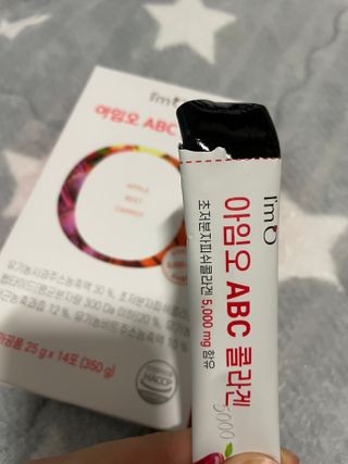 아임오 ABC 콜라겐 젤리 14포 — 5점을 준 리뷰어가 2022년 3월 올린 사용 사진