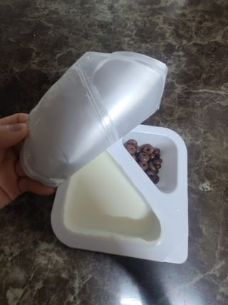 매일바이오 토핑요거트 — 4점을 준 리뷰어가 2021년 5월 올린 사용 사진