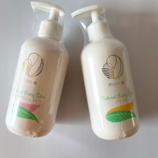 mom e 맘이 내추럴 베이비 케어 샴푸앤바스+로션 — 5점을 준 리뷰어가 2021년 1월 올린 사용 사진