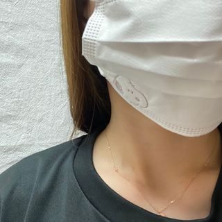 JHWORLD 스누피 마스크 정품 스누피 KF-AD 국내 비말차단 아동용 성인용 일회용 덴탈마스크 50매 — 5점을 준 리뷰어가 2021년 6월 올린 사용 사진