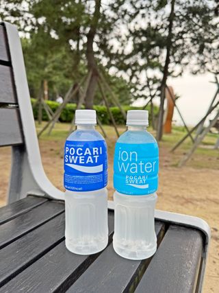[동아오츠카] 포카리스웨트  500ml PET + 이온워터 500ml PET — 5점을 준 리뷰어가 2025년 6월 올린 사용 사진