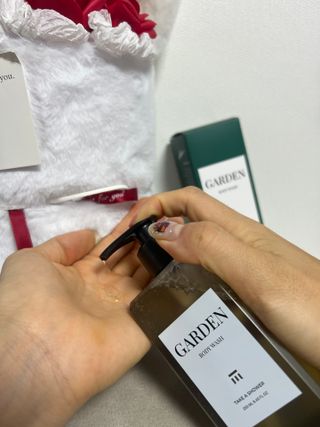 테이크어샤워 쿠팡) 가든 바디워시 GARDEN BODY WASH 250ML — 5점을 준 리뷰어가 2025년 10월 올린 사용 사진