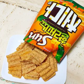 강렬한 태양의 맛 썬의 신제품, 썬 할라피뇨체다 — 5점을 준 리뷰어가 2022년 6월 올린 사용 사진
