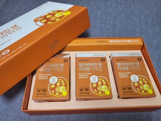 서울약사신협_내몸애발란스멀티비타민앤미네랄파워업_800mg x 90정 — 5점을 준 리뷰어가 2021년 9월 올린 사용 사진