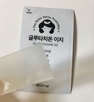 메디포스트 모비타 글루타치온 이지 필름형 30매 — 5점을 준 리뷰어가 2022년 12월 올린 사용 사진