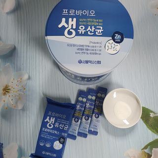 서울약사신협_프로바이오생유산균_2.5G x 100포 — 5점을 준 리뷰어가 2021년 6월 올린 사용 사진