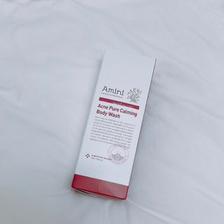 아미니 아크네 퓨어카밍 바디워시 500ml — 4.5점을 준 리뷰어가 2021년 6월 올린 사용 사진