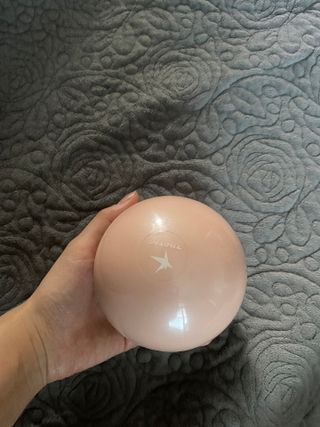 트라택 쿠셔닝 웨이트볼 0.5kg + 1kg SET — 5점을 준 리뷰어가 2022년 5월 올린 사용 사진