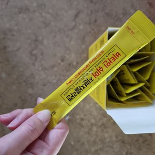 자연에온 경남제약 비타민 쉬머 저분자콜라겐 20g x 30포 — 5점을 준 리뷰어가 2021년 12월 올린 사용 사진