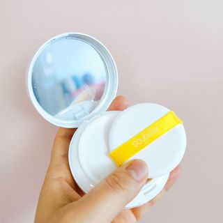 소이베베X신비아파트 모이스쳐 선팩트 SPF50+ PA+++ — 5점을 준 리뷰어가 2023년 4월 올린 사용 사진