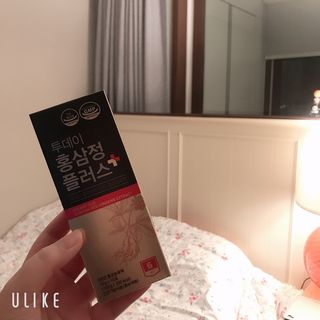 서울약사신협_투데이홍삼정플러스스틱_10g x 30포 — 5점을 준 리뷰어가 2021년 3월 올린 사용 사진