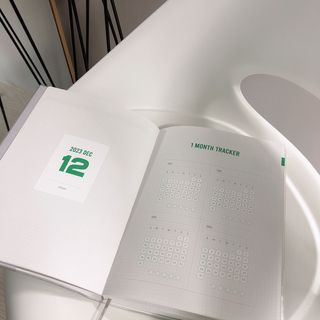 리훈 2024다이어리 아이라이크 모눈다이어리 — 4.5점을 준 리뷰어가 2023년 9월 올린 사용 사진