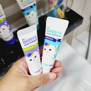 닥터데디스 안심불소 튼튼치약(청포도, 민트 중 택 1) 60g + 여행용 미니 치약 15g — 5점을 준 리뷰어가 2022년 8월 올린 사용 사진
