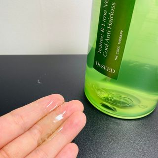 닥터시드 티트리 앤 라임 비건 지성케어 쿨 탈모 샴푸 (1000ml) — 3.5점을 준 리뷰어가 2023년 12월 올린 사용 사진