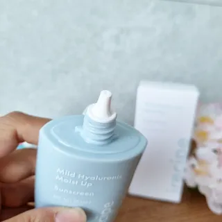 아이레시피 마일드 히알루로닉 모이스트 업 선스크린 SPF50+ PA++++ — 5점을 준 리뷰어가 2023년 6월 올린 사용 사진