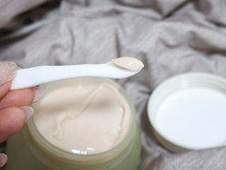 카오리온코스메틱스 사카로미세스와 시카의 만남        릴리피 릴렉싱 크림 진정한 탄력을 경험해보세요 — 5점을 준 리뷰어가 2021년 5월 올린 사용 사진
