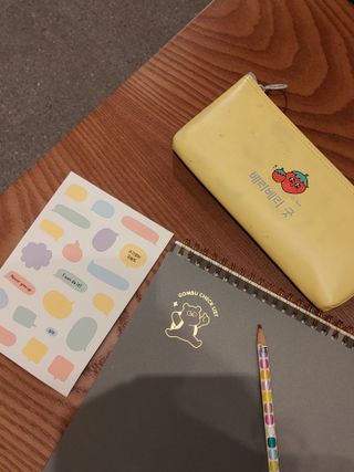 리훈 곰부 체크리스트+ 곰부 리무버블스티커 1장 — 5점을 준 리뷰어가 2021년 5월 올린 사용 사진