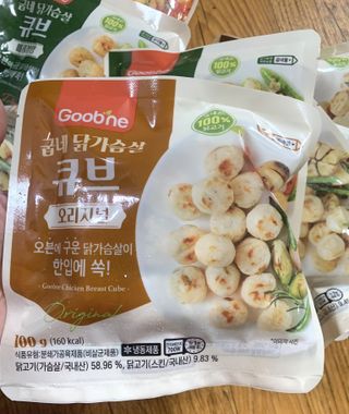 굽네몰 굽네 닭가슴살 큐브 3종 9팩 — 5점을 준 리뷰어가 2021년 11월 올린 사용 사진